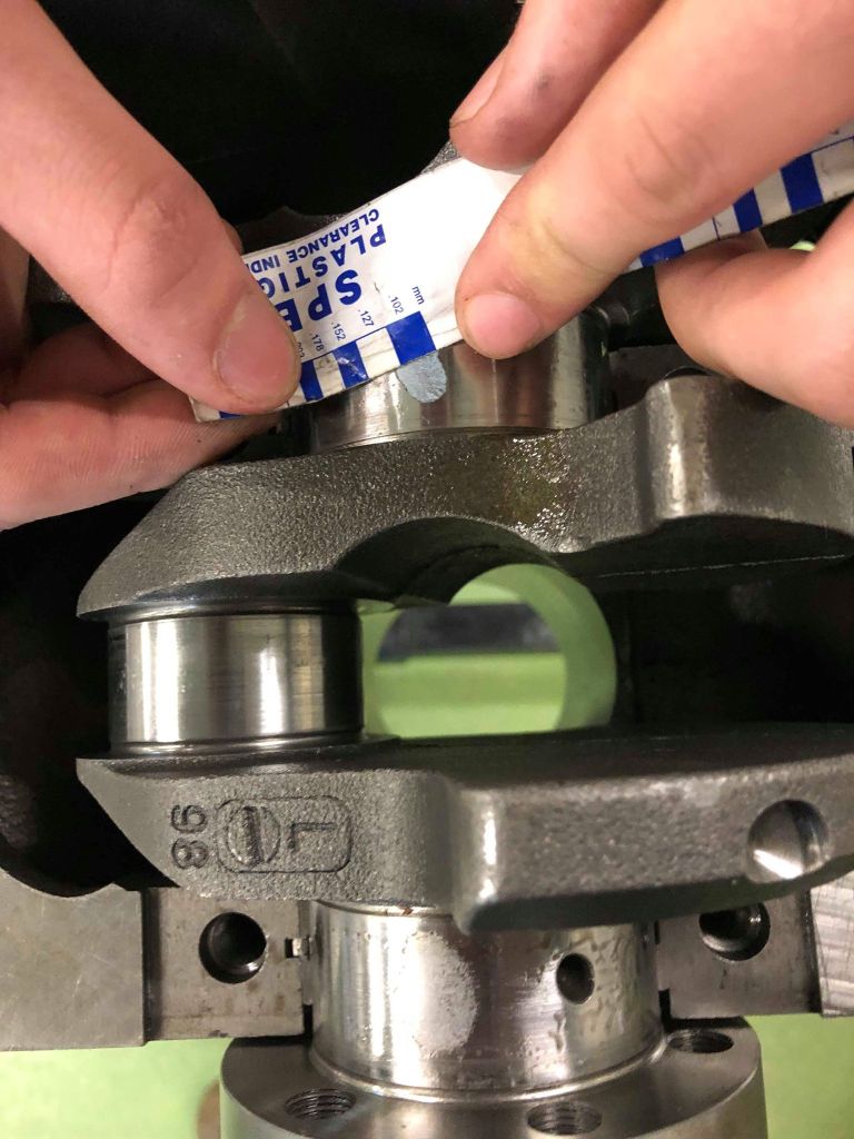 motorblok radiale speling meten